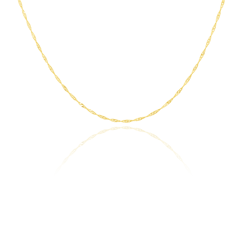 Laissez-vous charmer par cette chaîne en maille Singapour massive, appelée aussi maille torsadée massive, en Or Jaune 18 Carats -  750/000.  Symbole d'amitié ou de séduction, chaînes et colliers n'ont qu'un but : sublimer votre cou.   CARACTERISTIQUES :  Epaisseur (mm) : 1.20 Poids en 40cm (gr) : 1.46 Poids en 42cm (gr) : 1.48 Poids en 50cm (gr) : 1.67 Matière : Or 18 Carats - 750/000 18870-18871-20325