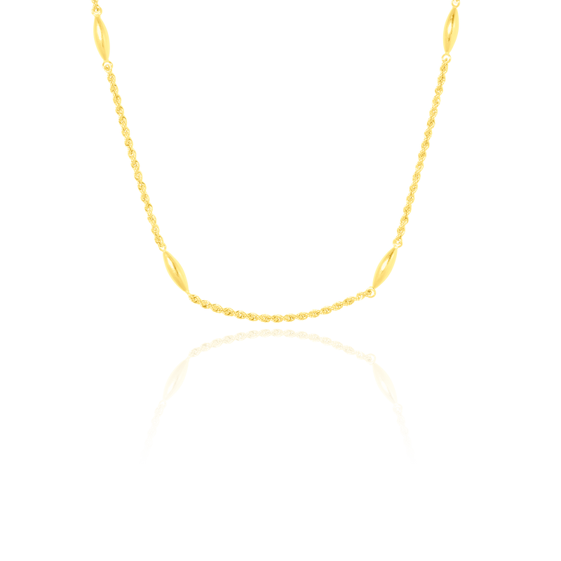 Collier maille Corde, orné de 4 amandes, en Or jaune 18 Carats - 750/000.  Symbole d'amitié ou de séduction, chaînes et colliers n'ont qu'un but : sublimer votre cou.    CARACTERISTIQUES :  Longueur (cm) : 45 Diamètre corde (mm) : 4.00 Poids (gr) : 4.61 Matière : Or 18 Carats - 750/000 19265