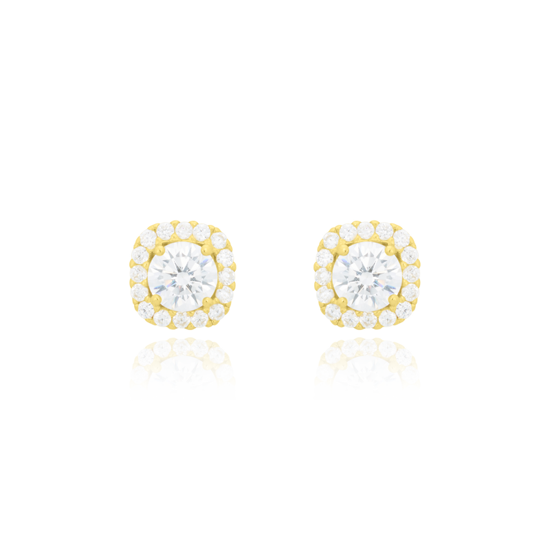 Boucles d'oreilles clous coussins pavés zirconiums, serties d’un zirconium en son centre et pavées de zirconiums tout autour, en Or Jaune 18 Carats - 750/000   Offrir une boucle d'oreille c'est être sure que le cadeau plaira.   CARACTERISTIQUES :    Poids (gr) : 1.8 Diamètre (mm) : 6.6  Matière : Or 18 Carats - 750/000. 20046